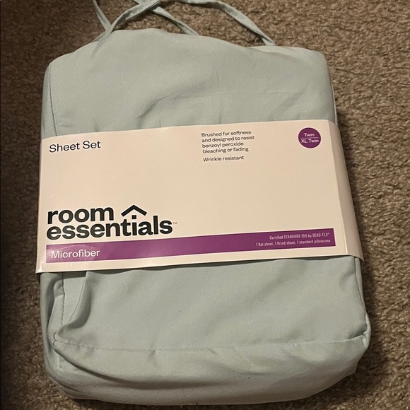 Room Essentials Microfiber Sheet Set in Light Blue - Picture 1 of 6